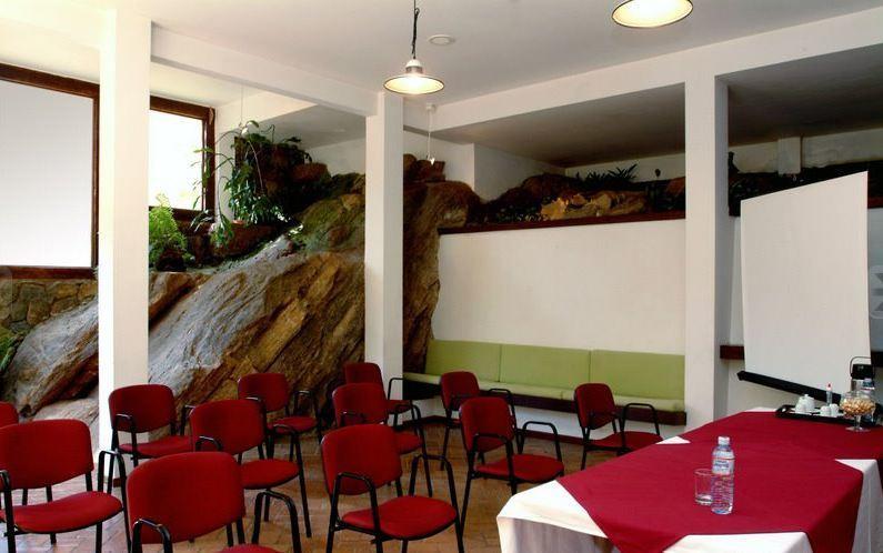 סקרטריו Terracota Hotel מראה חיצוני תמונה